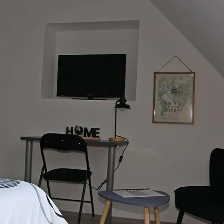 Location Tame Appartement Douai Buitenkant foto