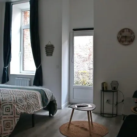 Location Tame Appartement Douai Buitenkant foto